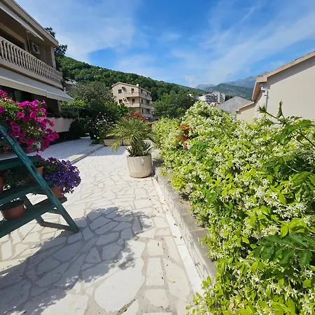 Srdanovic Apartament Budva